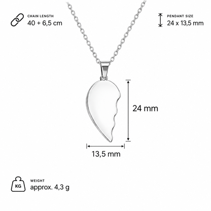 Specyfikacja srebrnego naszyjnika z połówką serca – wisiorek 24 × 13,5 mm, łańcuszek 40 + 6,5 cm, waga ok. 4,3 g